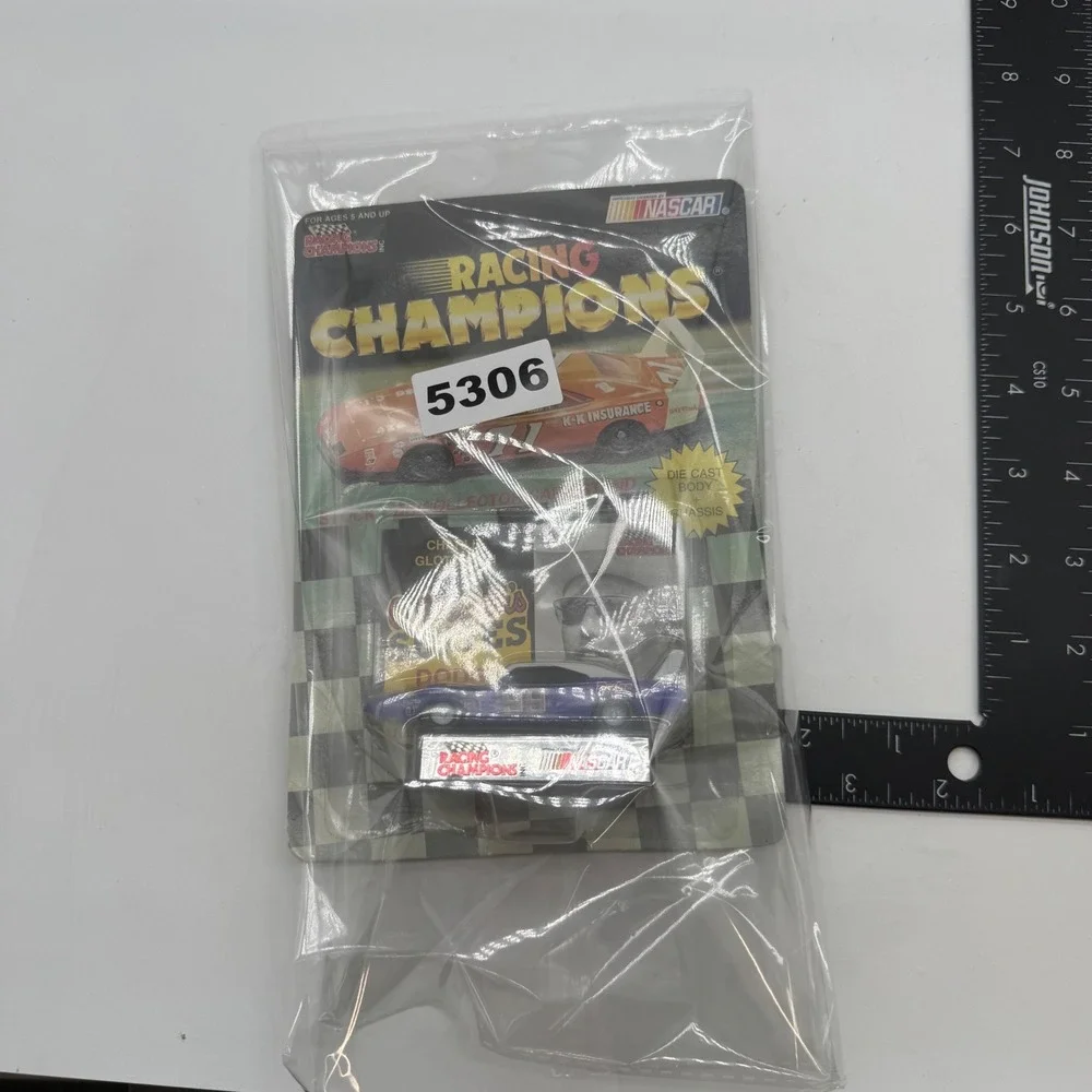 Racing Champions packaging shows